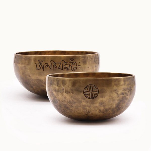 Medium Nepalese Moon Bowl 15cm | Premium Singing Bowls