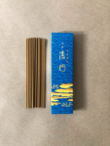 Jinkoh Hoen (small box) | Daily Incense by Gyokushodo