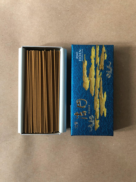 Jinkoh Hoen (medium box) | Daily Incense by Gyokushodo